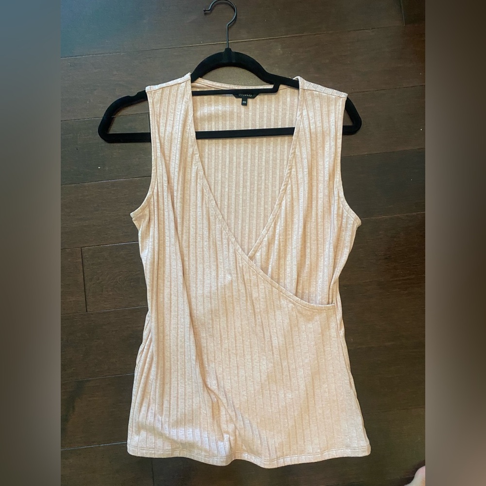 RW&CO. Cream Ribbed Sleeveless Tank Top